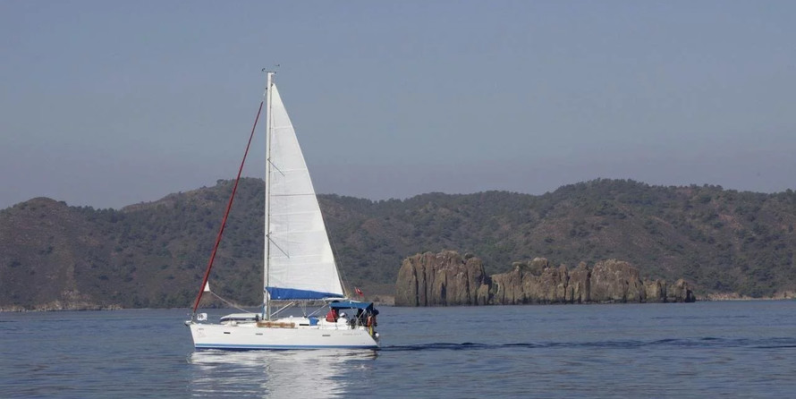 Beneteau Oceanis 373 Clipper