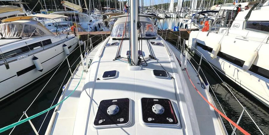 Sun Odyssey 44 i