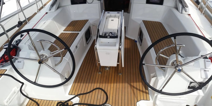 Jeanneau Sun Odyssey 379
