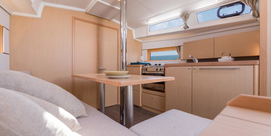 Jeanneau Sun Odyssey 389