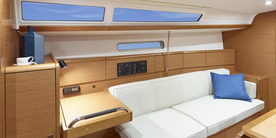 Jeanneau Sun Odyssey 389