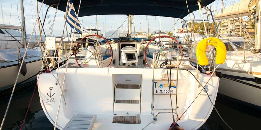 Beneteau Oceanis 43