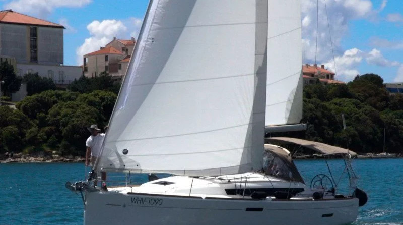Jeanneau Sun Odyssey 389