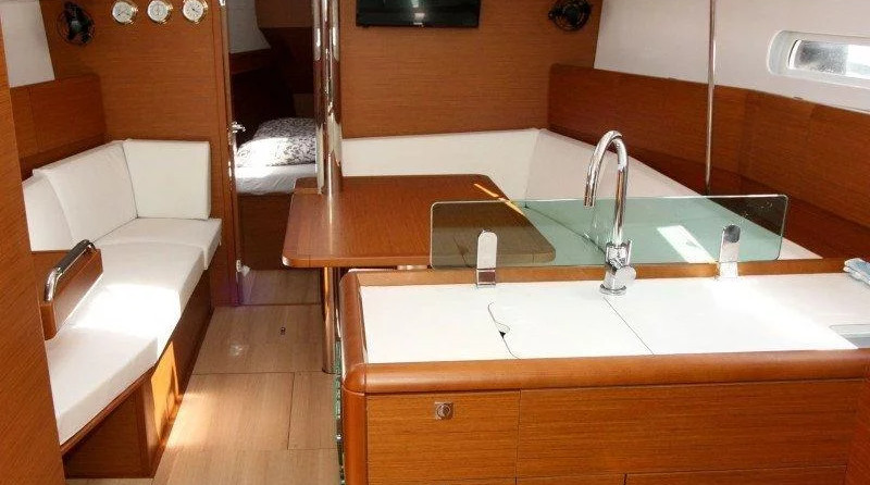 Jeanneau Sun Odyssey 389