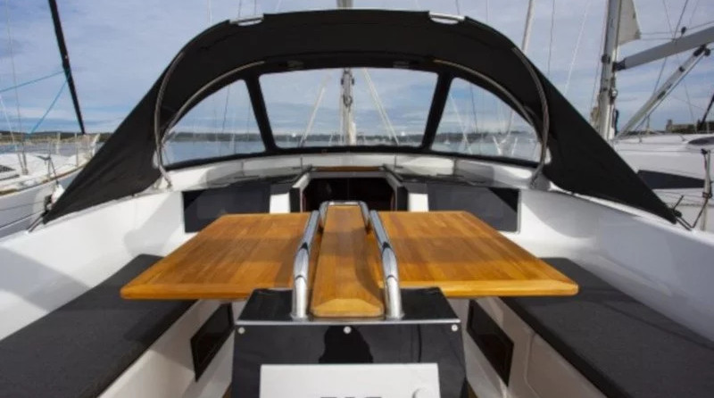 Hanse 388