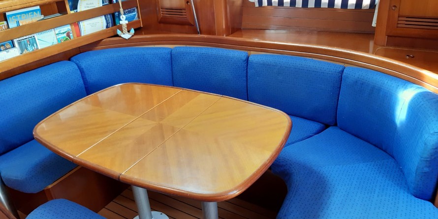 Oceanis 411