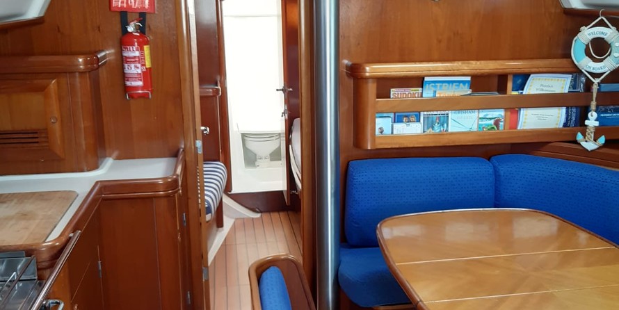 Oceanis 411