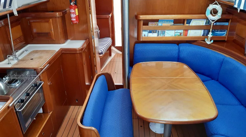 Oceanis 411