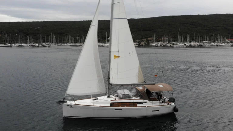 Jeanneau Sun Odyssey 389