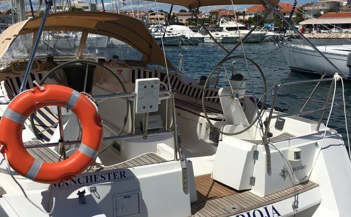 Sun Odyssey 49