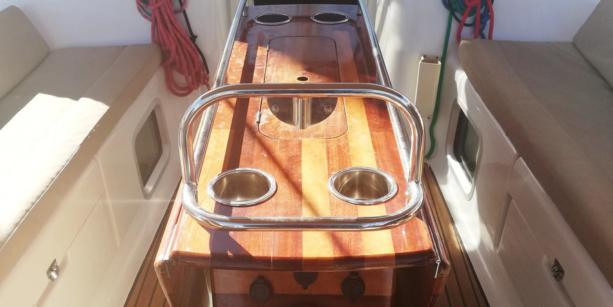 Sun Odyssey 43