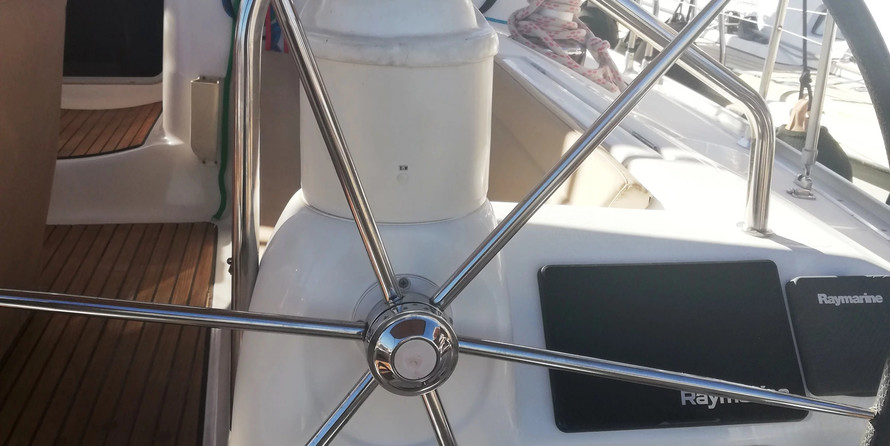 Sun Odyssey 43