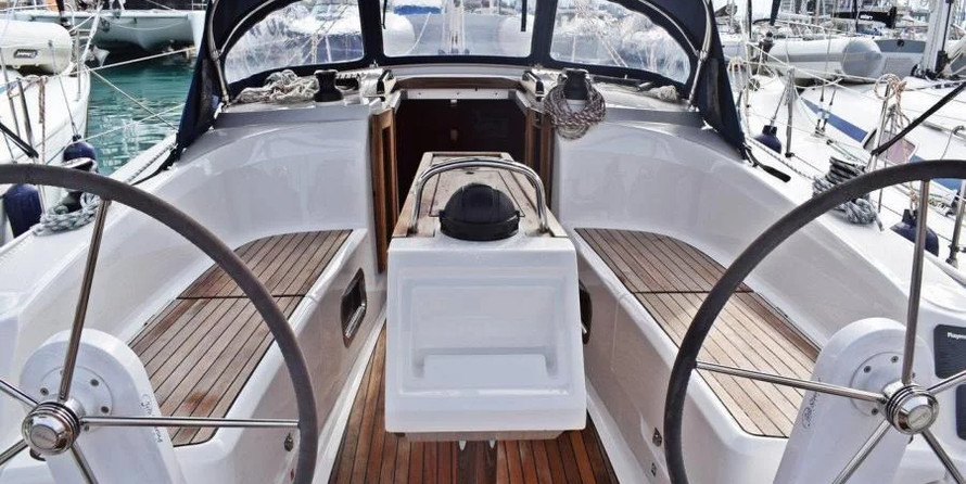Bavaria CRUISER 34