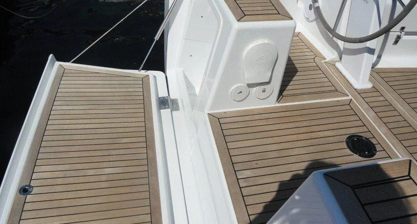 Hanse 385