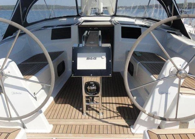 Hanse 385