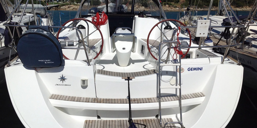 Sun Odyssey 42i