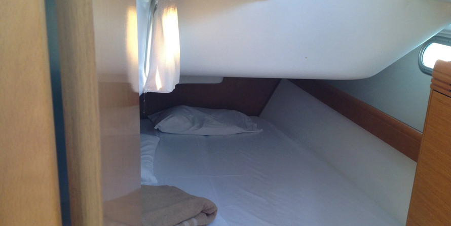 Sun Odyssey 42i