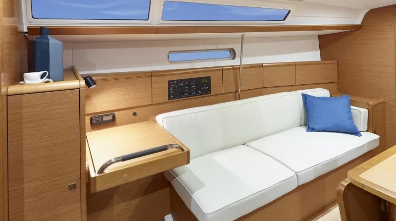 Jeanneau Sun Odyssey 389