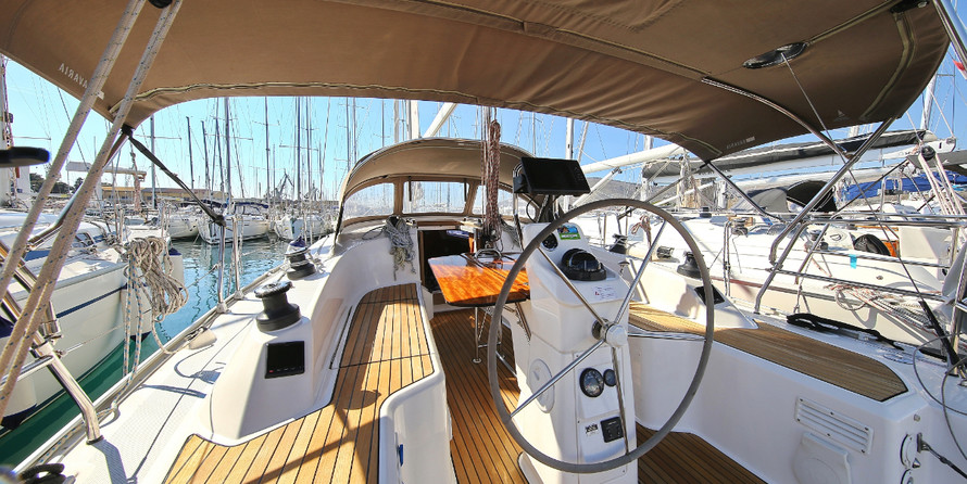Bavaria 33 Cruiser