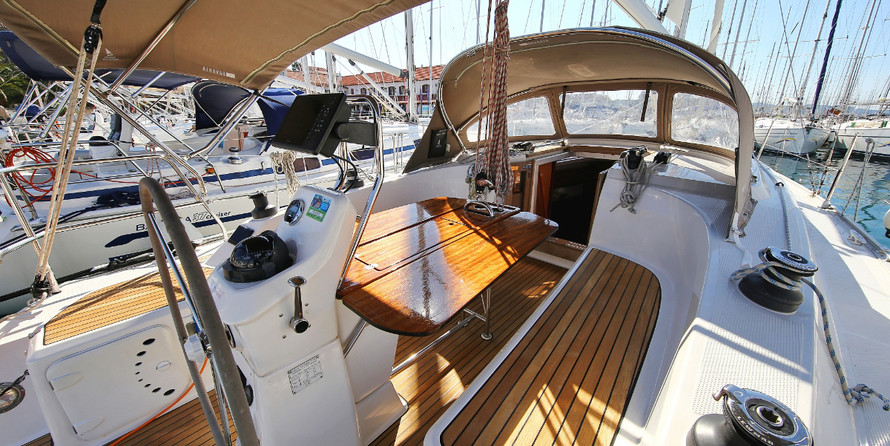 Bavaria 33 Cruiser