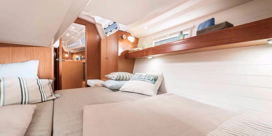Bavaria CRUISER 34
