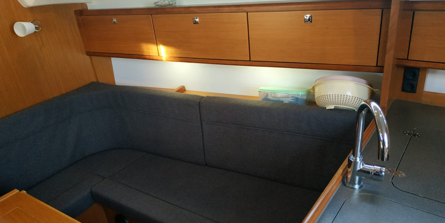 Bavaria CRUISER 34