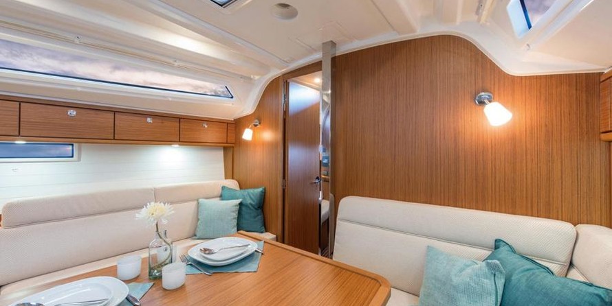 Bavaria 37 Cruiser