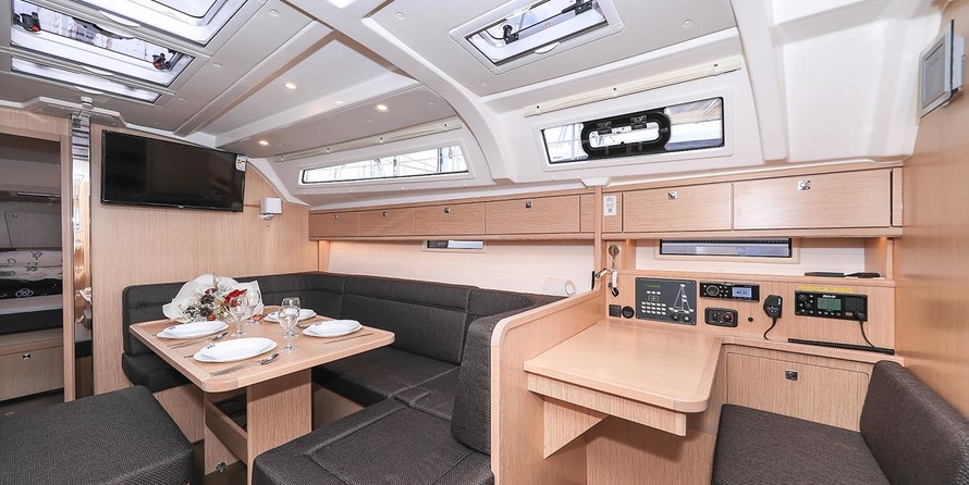 Bavaria Cruiser 41 - 3 cab.