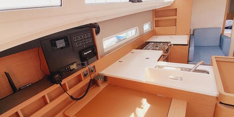 Sun Odyssey 410 - 3 cab.