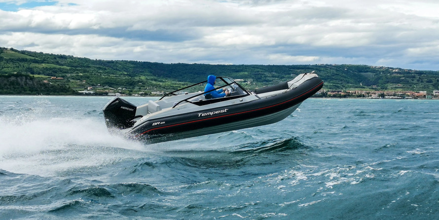 TEMPEST 570 + Honda 135