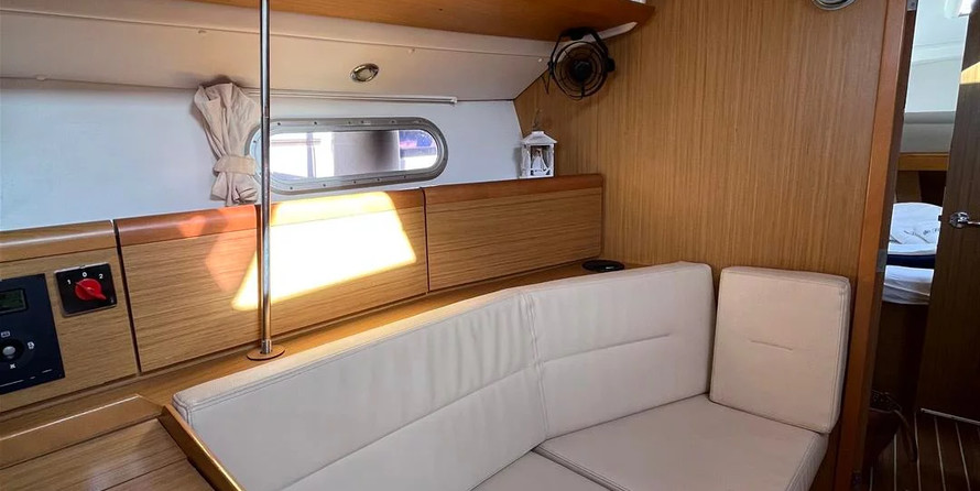 Sun Odyssey 42 i Performance