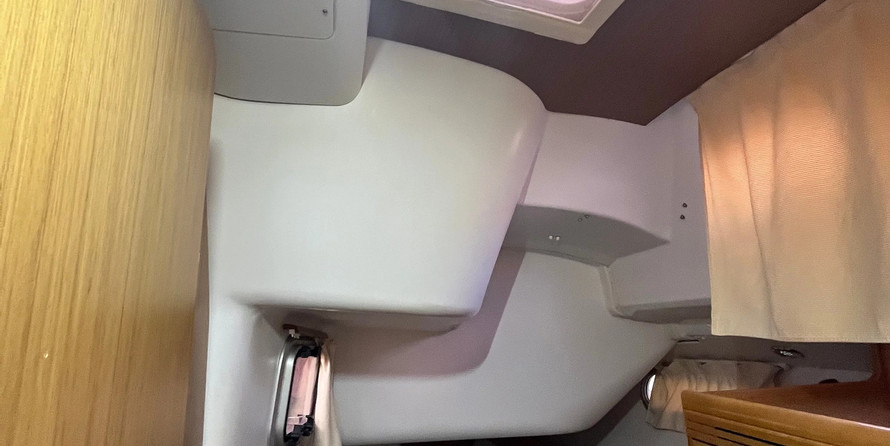 Sun Odyssey 42 i Performance