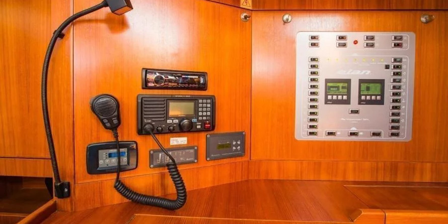 Elan 514 Impression - 4 + 1 cab.