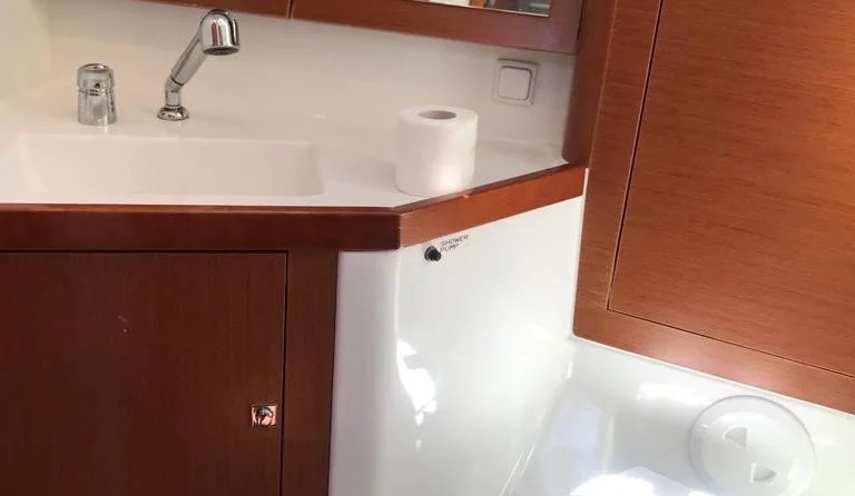 Oceanis 45