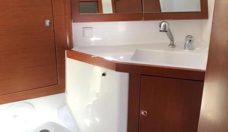 Oceanis 45