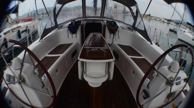 Oceanis 40