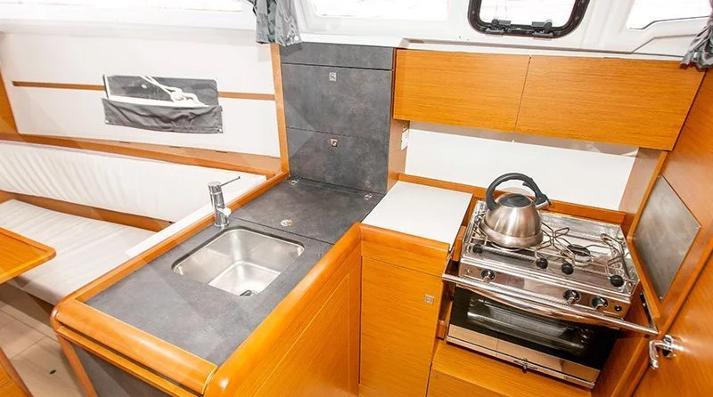 Jeanneau Sun Odyssey 349