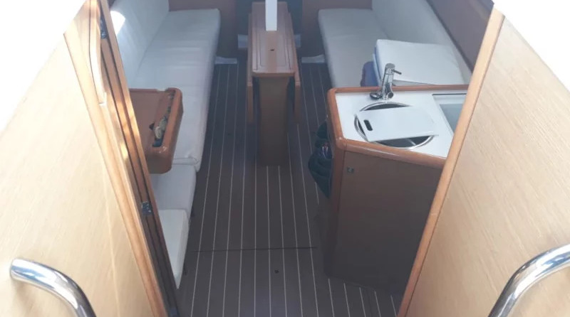 Sun Odyssey 33i