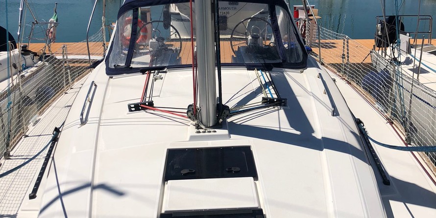 Beneteau Oceanis 38.1