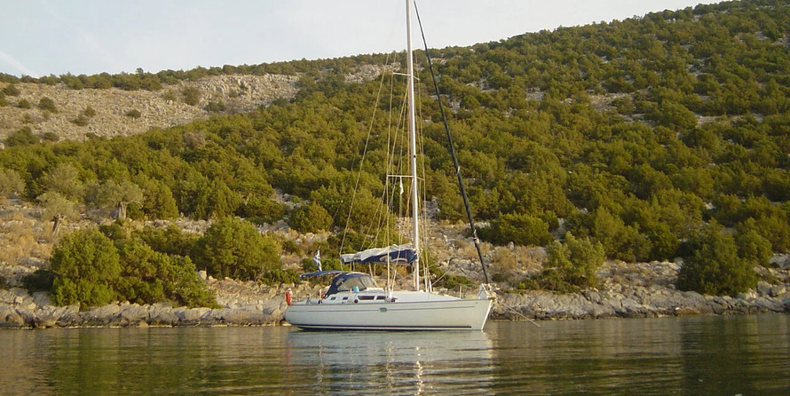 Sun Odyssey 37