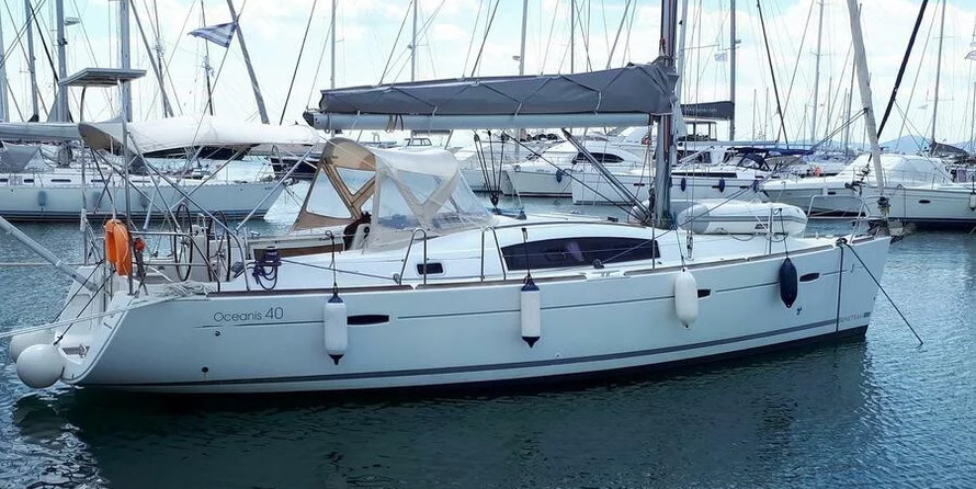 Beneteau Oceanis 40