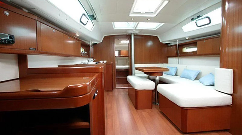 Beneteau Oceanis 40