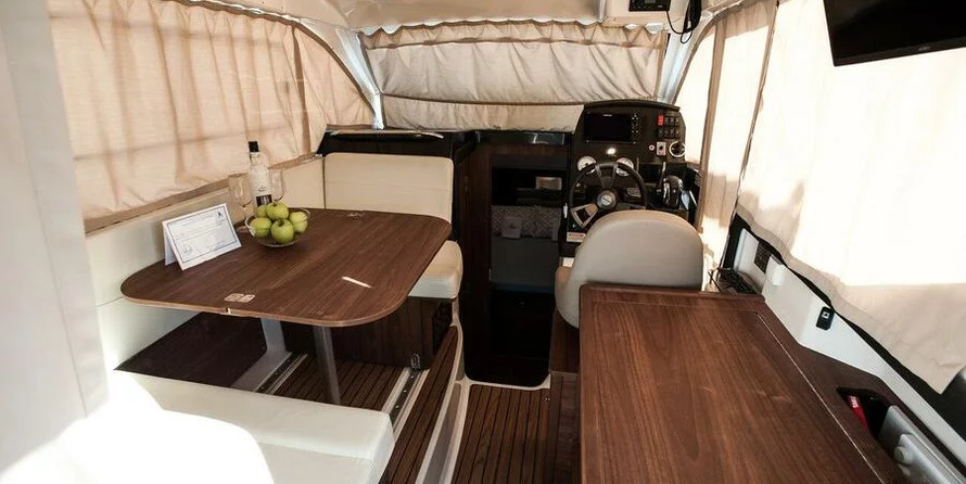 Quicksilver Activ 855 Weekend