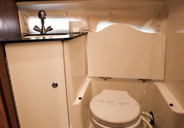 Quicksilver Activ 855 Weekend