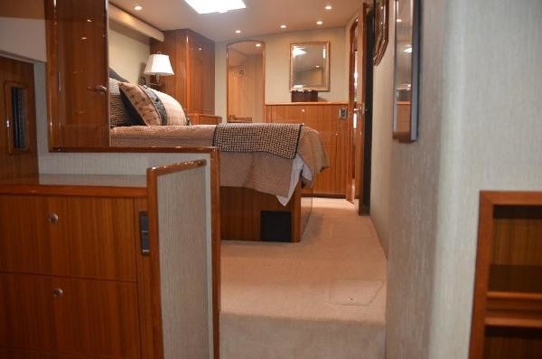 Viking Enclosed Bridge