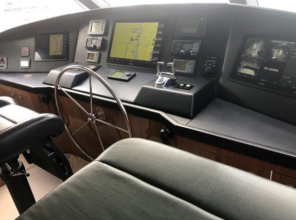 Viking Enclosed Bridge