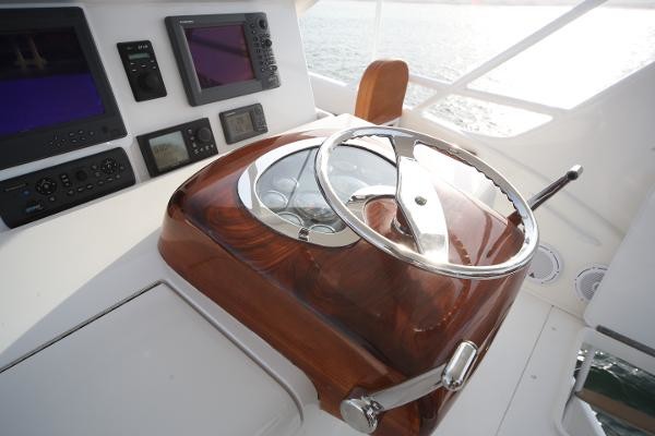 Viking Enclosed Bridge