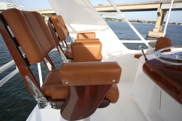 Viking Enclosed Bridge