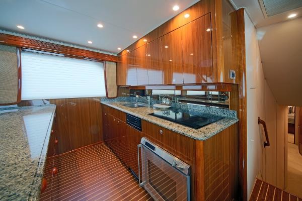 Viking Enclosed Bridge