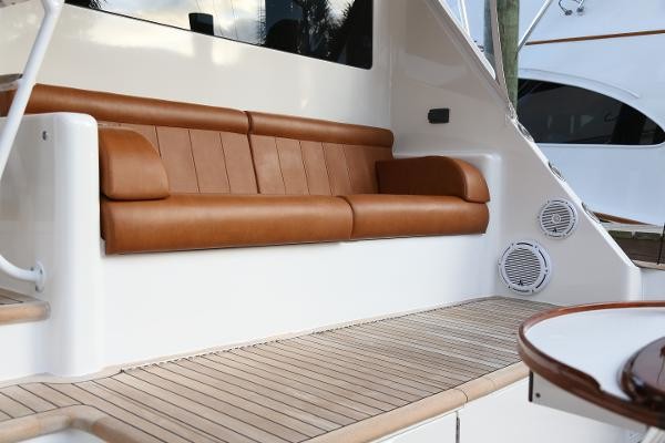 Viking Enclosed Bridge